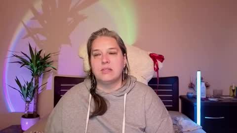 Snapshot of bbw_goddes chatting on March 5, 11:50 am Love online show from March 5, 11:50 am