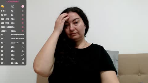 Snapshot of bbw_milf_4u chatting on November 13, 12:15 pm Emma online show from November 13, 12:15 pm