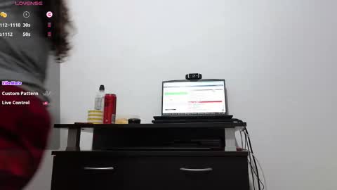 Snapshot of bbw_milf_4u chatting on November 21, 3:00 pm Emma online show from November 21, 3:00 pm