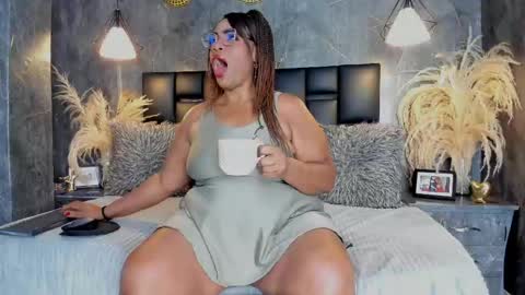 Bbwlatina01 online show from May 31, 12:34 pm