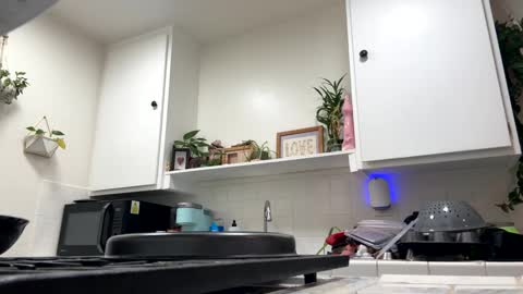 Snapshot of bby_julesss chatting on January 19, 5:49 pm bby_julesss online show from January 19, 5:49 pm