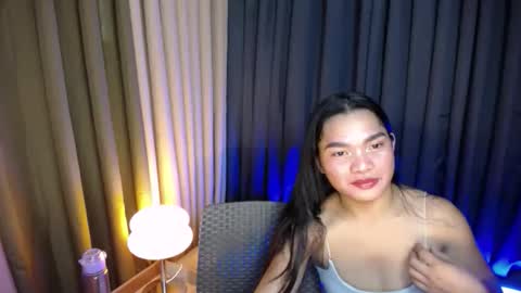 Snapshot of bbymolly69 chatting on October 11, 6:01 am molly online show from October 11, 6:01 am