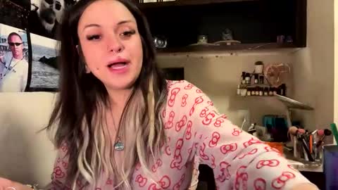 Snapshot of bbyslugggg chatting on January 31, 2:26 am bbyslugggg online show from January 31, 2:26 am