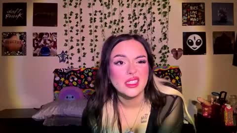 Snapshot of bbyslugggg chatting on February 17, 4:53 am bbyslugggg online show from February 17, 4:53 am