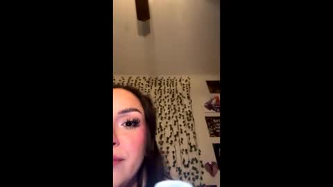 Snapshot of bbyslugggg chatting on March 3, 3:41 am bbyslugggg online show from March 3, 3:41 am