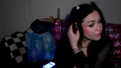 Snapshot of bbyslugggg chatting on February 15, 2:30 am bbyslugggg online show from February 15, 2:30 am