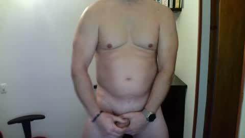 bcndan online show from December 3, 5:45 pm