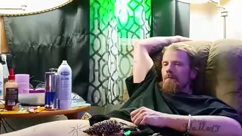 Snapshot of bdelite chatting on March 28, 6:02 am ozzie online show from March 28, 6:02 am