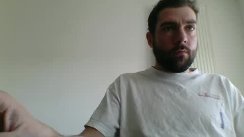 Snapshot of bdemwi2588 chatting on February 2, 2:02 pm bdemwi2588 online show from February 2, 2:02 pm