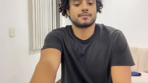 Snapshot of bdever7 chatting on November 16, 9:37 am bdever7 online show from November 16, 9:37 am