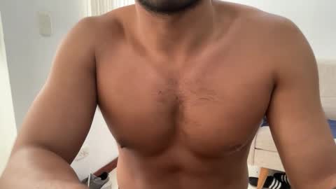 Snapshot of bdever7 chatting on November 16, 9:42 pm bdever7 online show from November 16, 9:42 pm