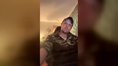 Snapshot of bdn9222 chatting on April 24, 2:03 am bdn9222 online show from April 24, 2:03 am
