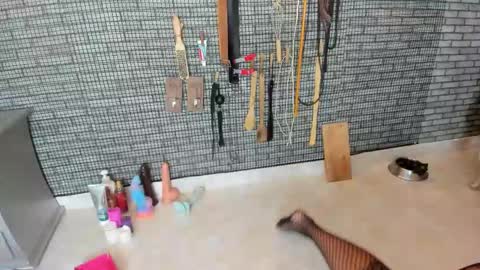 Meduza  online show from March 9, 4:38 am