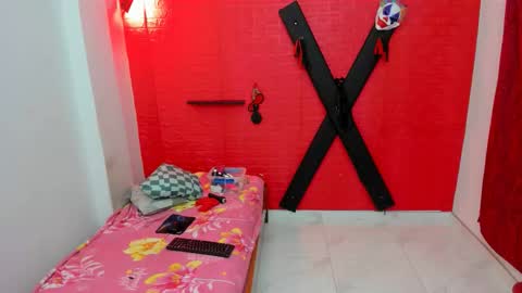 rever online show from March 3, 2:18 am