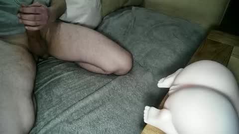 Snapshot of be4your_desire chatting on January 9, 8:54 pm mikiforfun online show from January 9, 8:54 pm