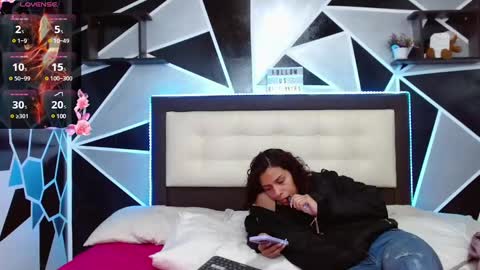 Snapshot of be_sinners chatting on March 7, 2:46 am Sara Juan online show from March 7, 2:46 am