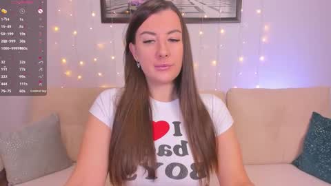 Lola online show from November 30, 7:12 am