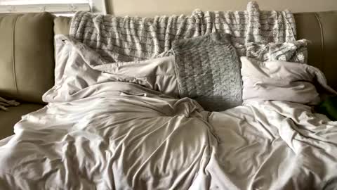 BeachyMILF online show from November 23, 4:29 pm