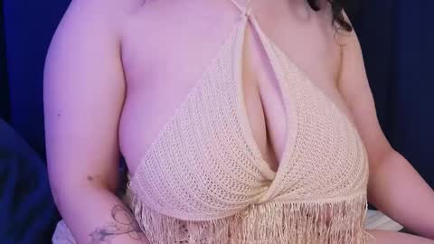 Bea online show from June 10, 5:18 am