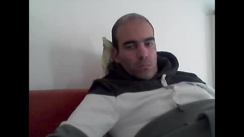 bear14250949 online show from November 9, 2:26 pm