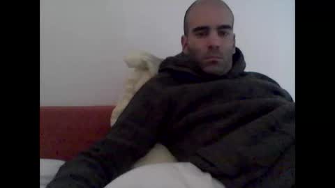 bear14250949 online show from November 23, 1:11 pm