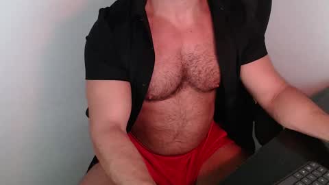 Snapshot of beard_top_guy chatting on May 11, 1:50 pm Beard Guy online show from May 11, 1:50 pm