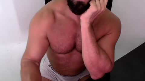 Snapshot of beard_top_guy chatting on July 21, 2:52 pm Beard Guy online show from July 21, 2:52 pm