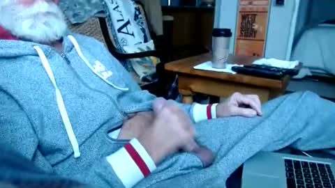 beardbushy online show from December 27, 3:15 pm