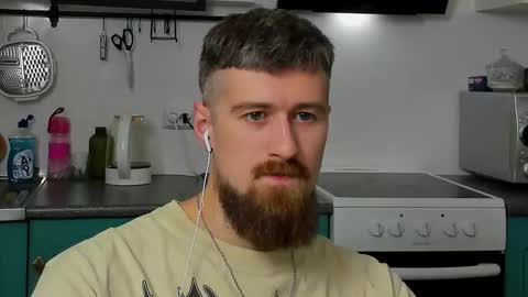 Zeus online show from November 14, 3:05 am