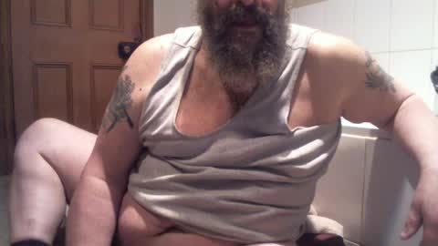 Snapshot of bearsteve75 chatting on June 19, 4:11 pm bearsteve75 online show from June 19, 4:11 pm
