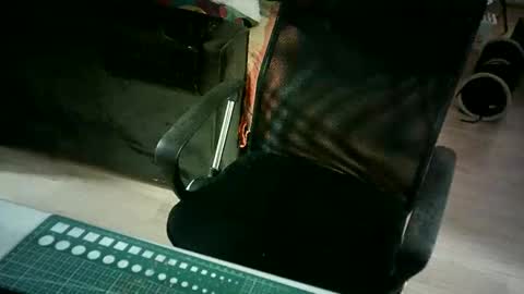 beartsmkr online show from October 8, 3:04 am