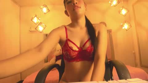 sasha online show from December 5, 1:31 pm