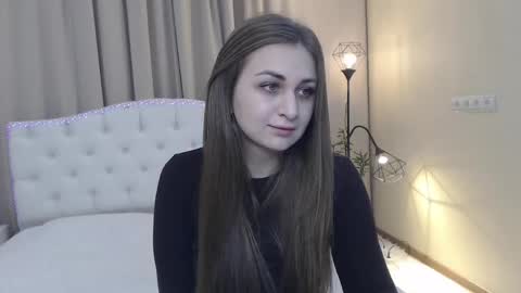 Snapshot of beataangel chatting on April 25, 7:44 am beataangel online show from April 25, 7:44 am