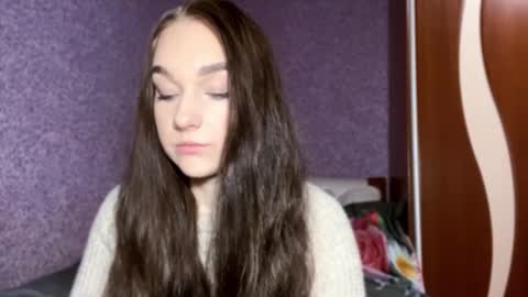 Jasmine online show from December 17, 7:14 am