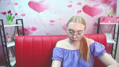 BeatriceFlyy online show from July 27, 12:45 pm