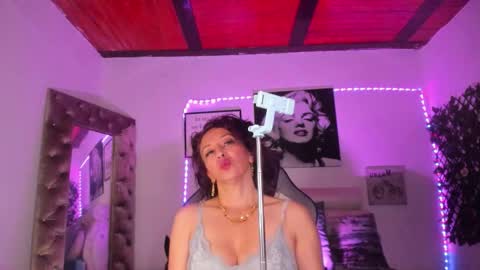 Chanel online show from October 16, 3:02 pm