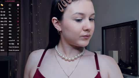 Beatrix or Triss3 online show from September 23, 6:38 am