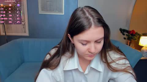 Beatrix or Triss3 online show from October 16, 10:05 am