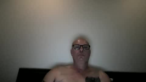 Snapshot of beatsboy87 chatting on January 4, 1:31 pm beatsboy87 online show from January 4, 1:31 pm