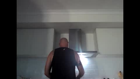 Snapshot of beatsboy87 chatting on February 1, 7:57 am beatsboy87 online show from February 1, 7:57 am