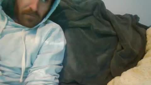 Snapshot of beaudawg23695196 chatting on May 28, 8:39 pm beaudawg23695196 online show from May 28, 8:39 pm