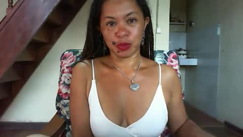 Snapshot of beaute_choco chatting on April 1, 6:03 am Eva online show from April 1, 6:03 am