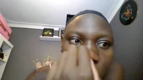 Lil stunner online show from June 10, 2:27 pm