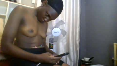 Lil stunner online show from June 20, 10:45 pm