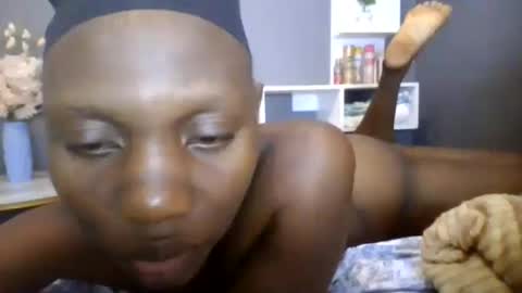 Lil stunner online show from July 7, 9:30 pm
