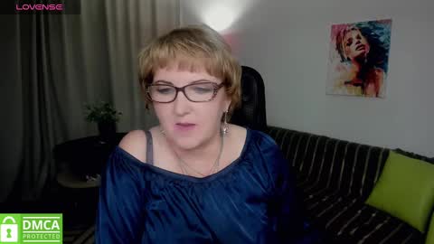 Snapshot of beautiful_lina7 chatting on January 18, 3:49 pm your Lana online show from January 18, 3:49 pm