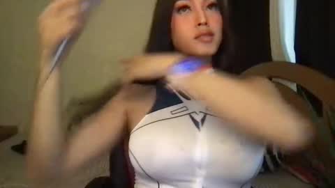 Snapshot of beautifullust chatting on September 19, 7:10 am Queen Angela online show from September 19, 7:10 am