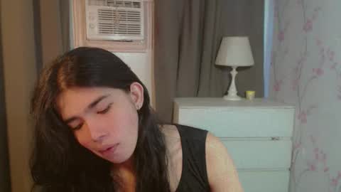 TRIXIE online show from May 8, 3:01 am