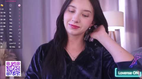 Polly  online show from June 10, 4:45 am
