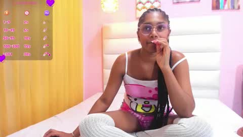 beauty_luci online show from September 18, 4:47 am
